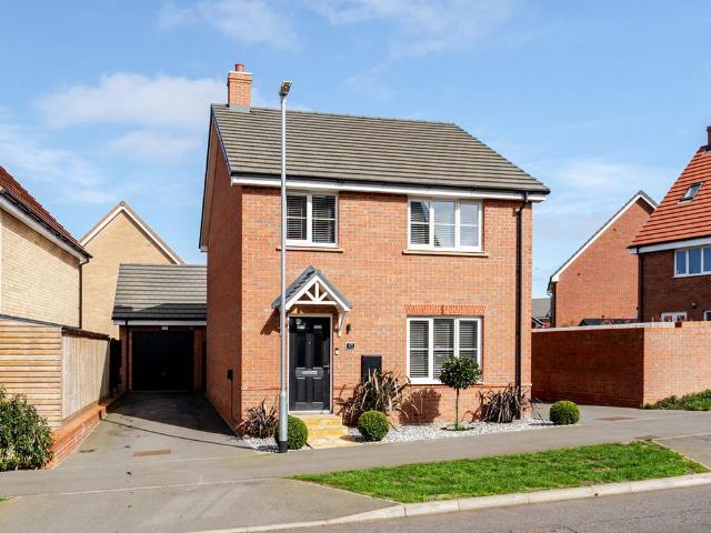 House for sale in Eggington, Bedfordshire