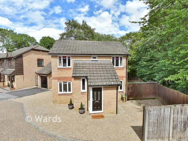 House for sale in Cossington Fields, Midway