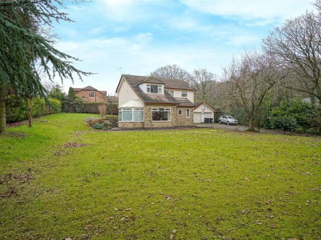 House for sale in Bramley, South Yorkshire