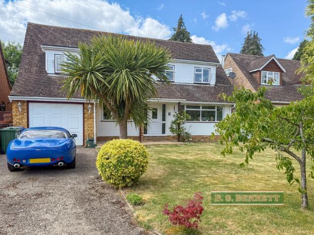 House for sale in Wraysbury