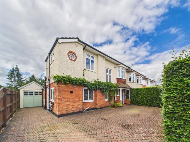 House for sale in Queens Park, Bournemouth