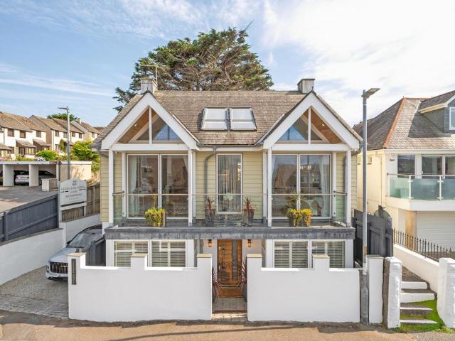 House for sale in Penbeagle, Cornwall