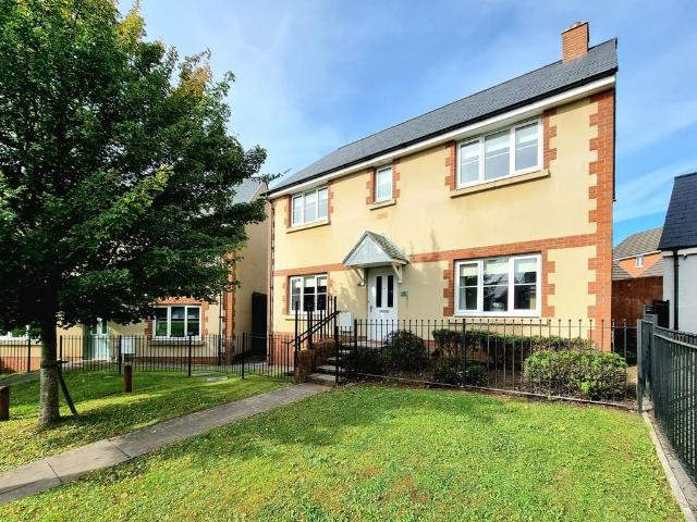 House for sale in Parc Derwen, Coity
