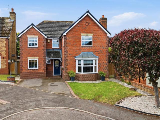 House for sale in Alderminster, Warwickshire