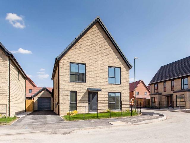 House for sale in Elmton, East Midlands