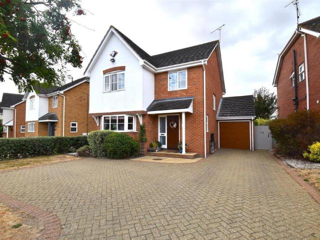 House for sale in Hawkwell, Barling