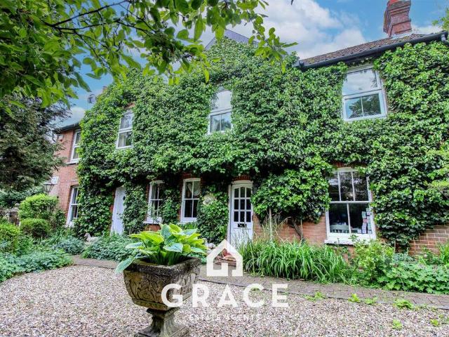 House for sale in Eastbridge, Suffolk