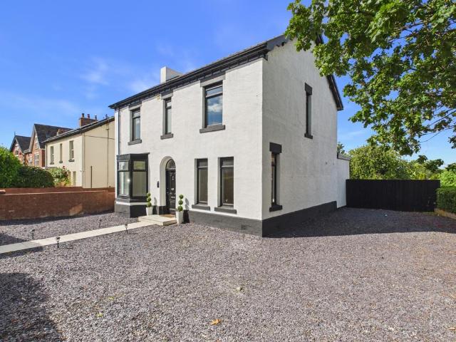 House for sale in Helsby, Alvanley