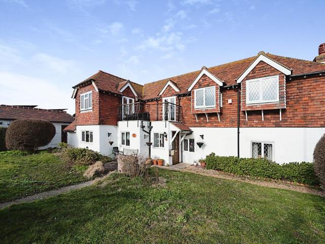 House for sale in Spring Vale, Hampshire