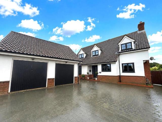 House for sale in Bedingfield, Suffolk