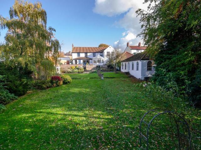 House for sale in Newton-on-ouse, North Yorkshire