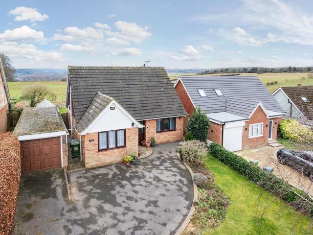 House for sale in Chepping Wycombe, Flackwell Heath