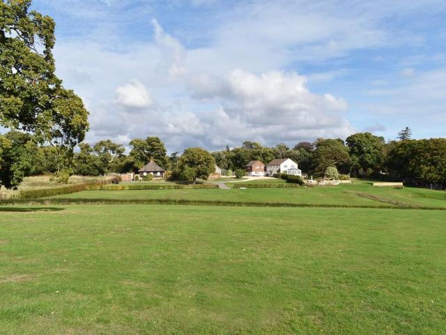 House for sale in Battramsley, New Forest