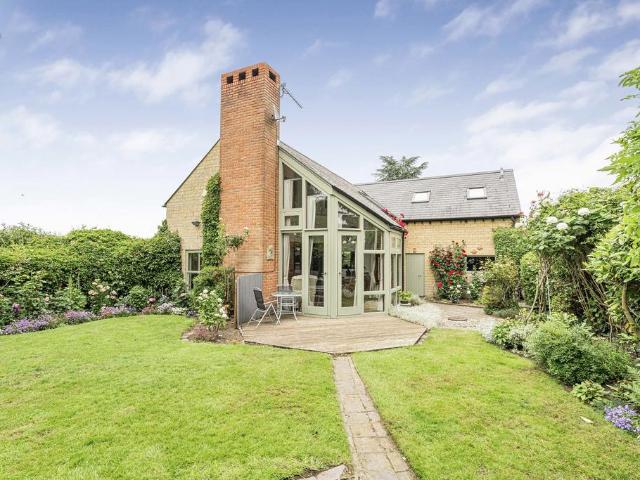 House for sale in Dromore, Oxfordshire