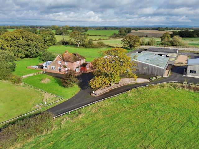 House for sale in Woodchurch, Woodchurch