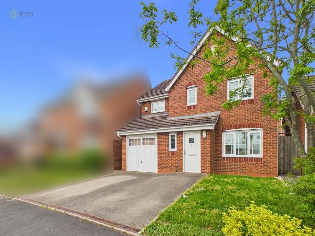 House for sale in Kettlebrook, Staffordshire
