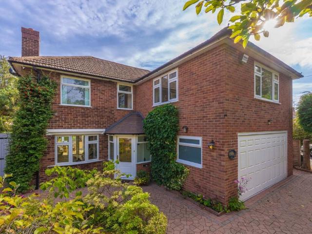 House for sale in Aspley Heath, Stratford-on-Avon