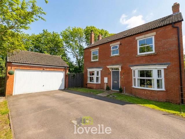House for sale in Holton le Clay, Belleau