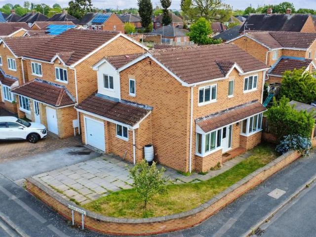 House for sale in Caldermill, East Midlands