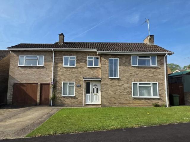 House for sale in Brackley, Northamptonshire