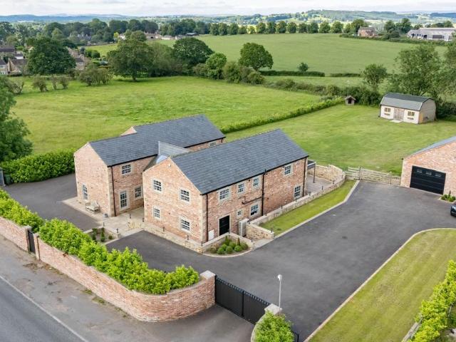 House for sale in West Yorkshire