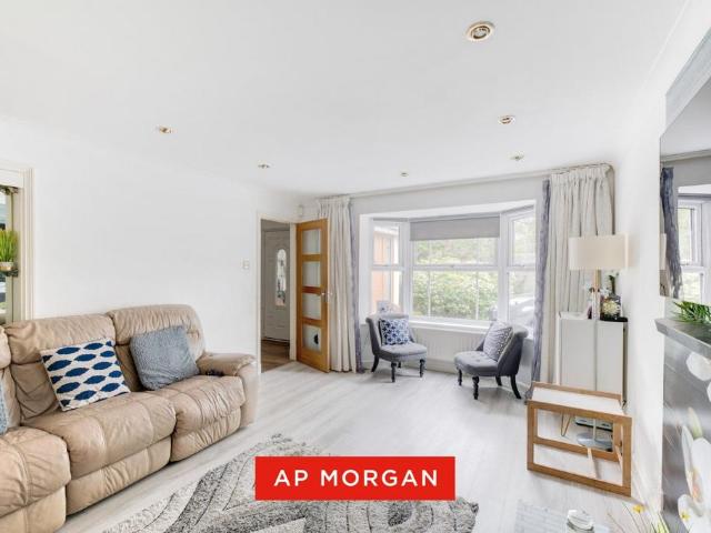 House for sale in Blossomfield, West Midlands