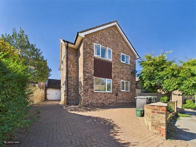 House for sale in Chipping Hill, Essex