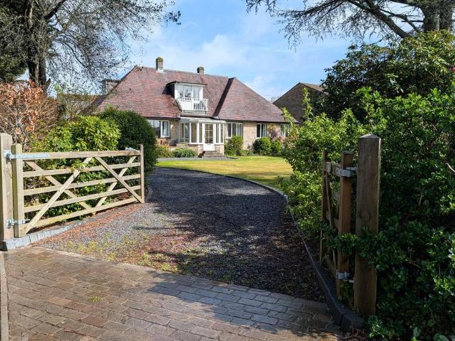 House for sale in Hill Park, Fareham