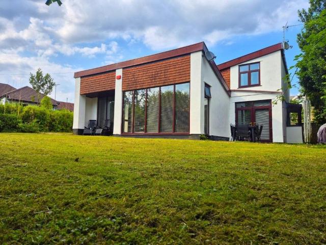 House for sale in Dunvant, Wales