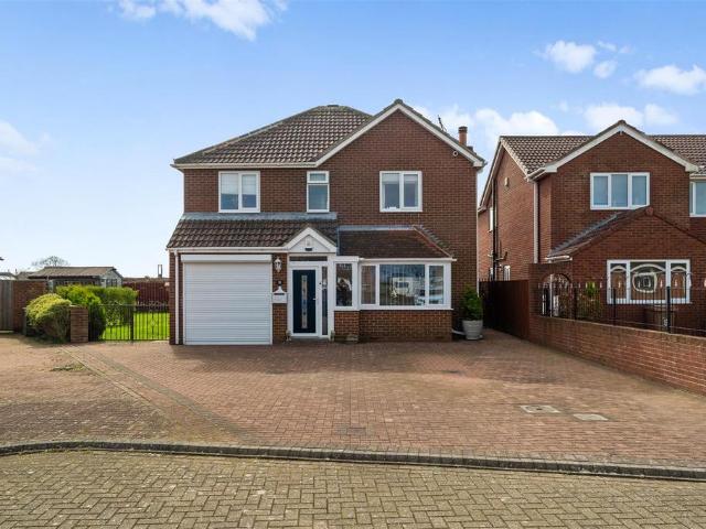 House for sale in Withernsea