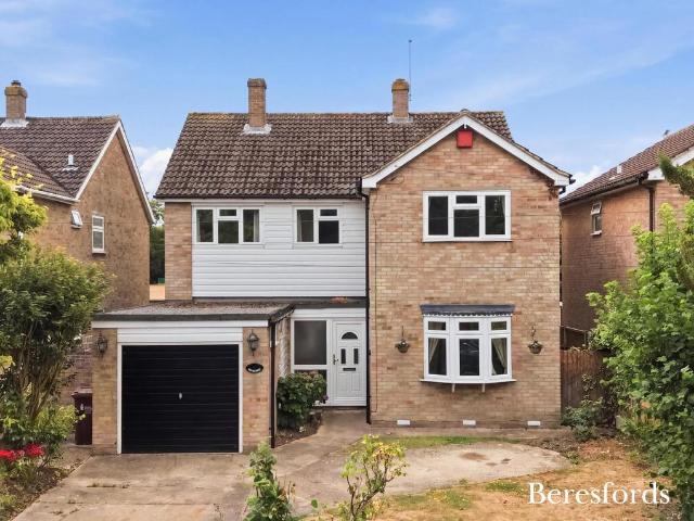House for sale in Navestock Side, Essex