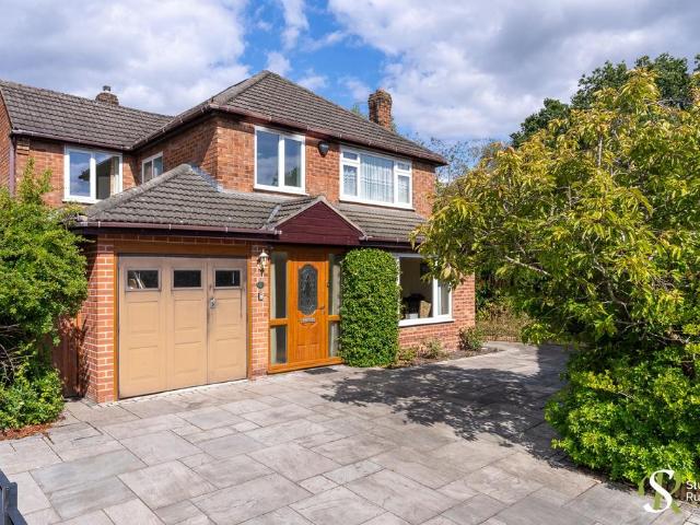 House for sale in Knutsford