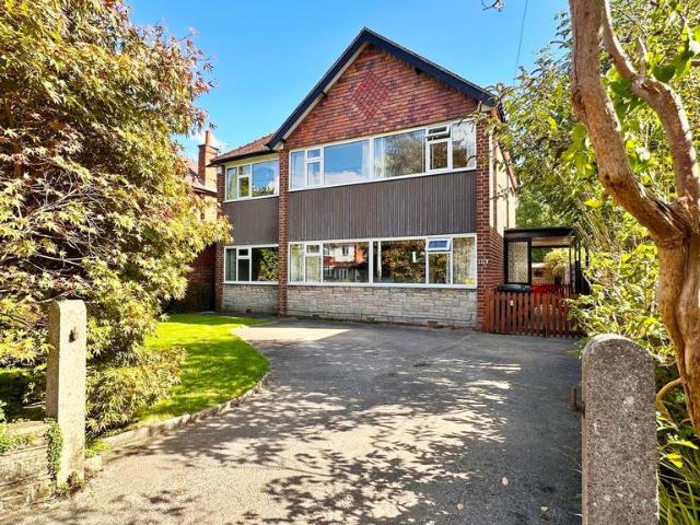 House for sale in Poynton