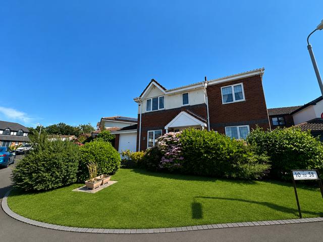 House for sale in Daisy Hill, Lee Bank