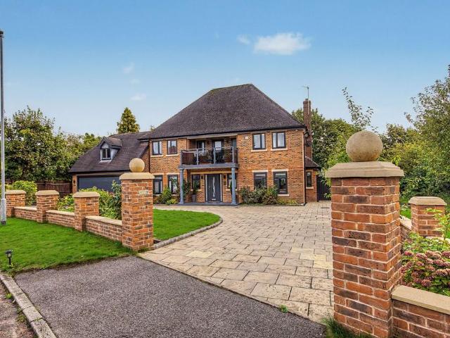 House for sale in Altrincham, Trafford