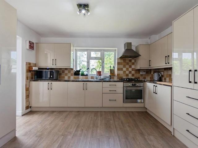 House for sale in Alderminster, Warwickshire