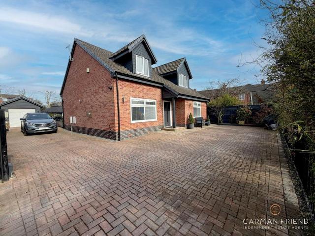 House for sale in Upton-by-Chester, Two Mills