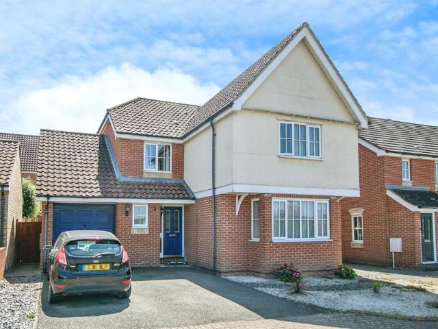 House for sale in Thorington Park, Chelmondiston