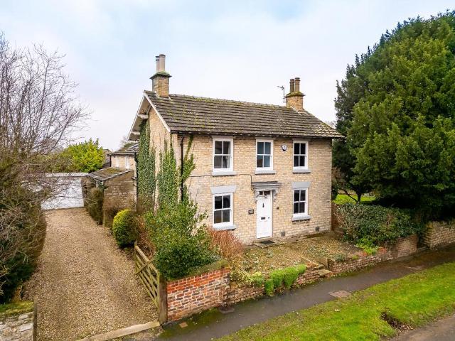 House for sale in Slingsby, North Yorkshire