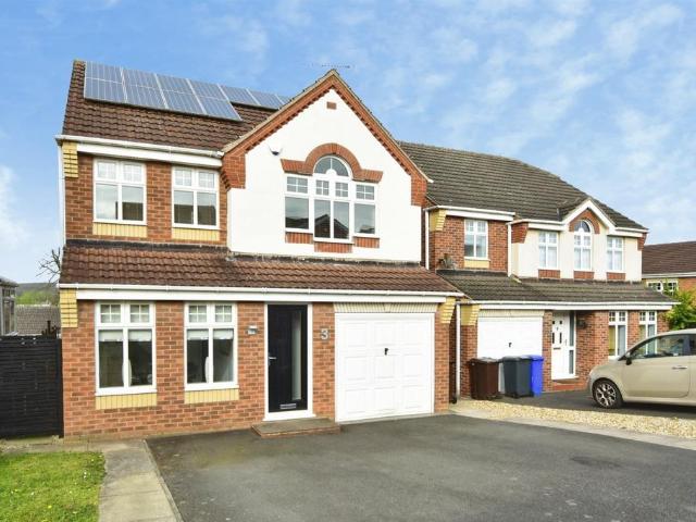 House for sale in Woodhouse Mill, Beighton