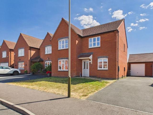 House for sale in Old Wharf, City Of Leicester