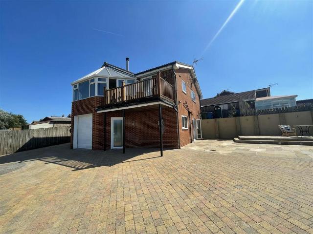House for sale in Skipsea Brough, Skipsea