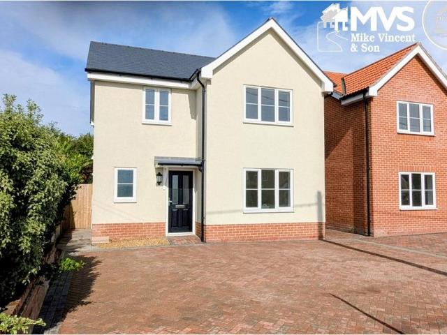 House for sale in Dale Hill, Essex