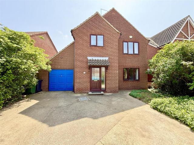 House for sale in Stokesby, Norfolk