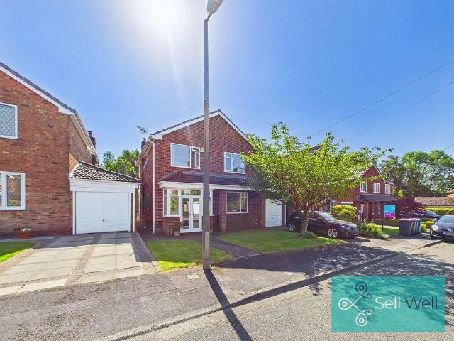 House for sale in Ellenbrook, Salford