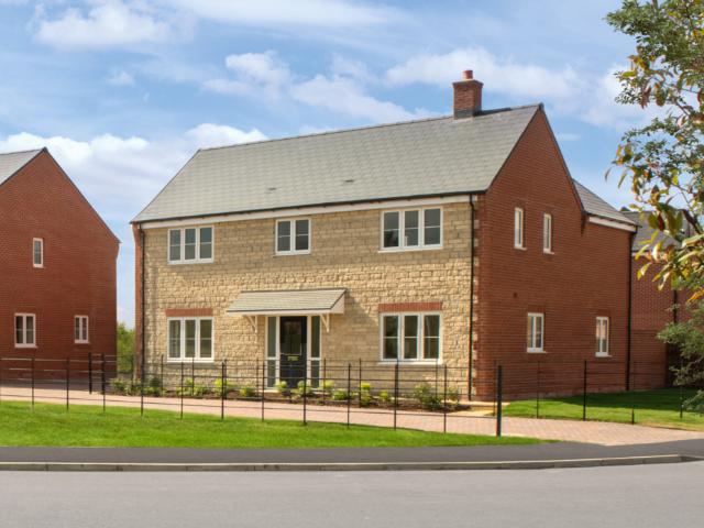 House for sale in Manthorpe, South Kesteven