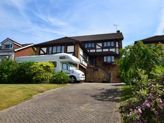 House for sale in Wayfield, Chatham
