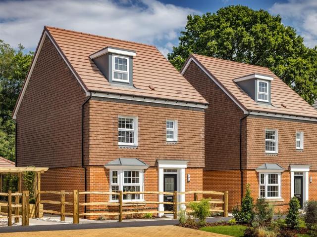 House for sale in Felbridge, Tandridge