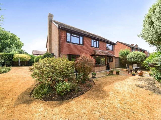 House for sale in Spring Vale, Hampshire
