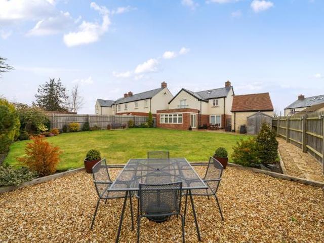 House for sale in Black Bourton, Oxfordshire